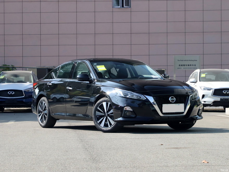 日產天籟